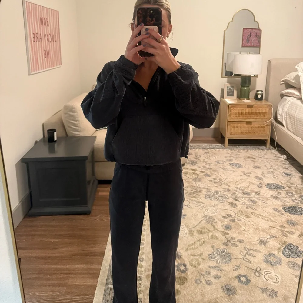 Lululemon set - Picture 5 of 6